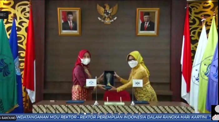 12 rektor perempuan di Indonesia