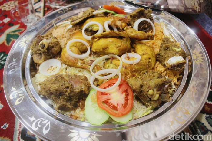 Al Kabsa: Nasi Mandhi dan Nasi Kabsa Rasa Autentik Timur Tengah