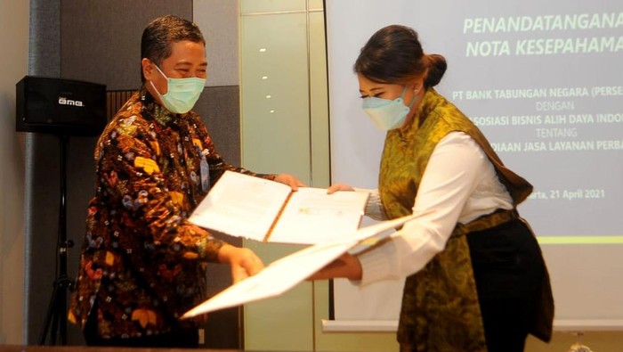 Tak harus menjadi karyawan tetap, kini BTN mempermudah akses kredit kepemilikan rumah (KPR) untuk jutaan karyawan kontrak.