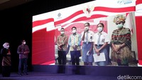 BPJAMSOSTEK memproyeksi total penerima manfaat beasiswa tersebut mencapai 10.451 anak dengan nilai sebesar Rp115,64 Miliar. 