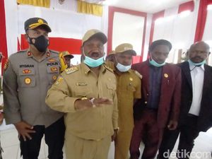 Tantangan Perang Terbuka untuk KKB dari Bupati Puncak Papua
