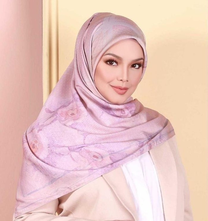 Galeri Siti Nurhaliza Selain Nyanyi, Siti Nurhaliza Jago Masak dan Bisnis Kuliner