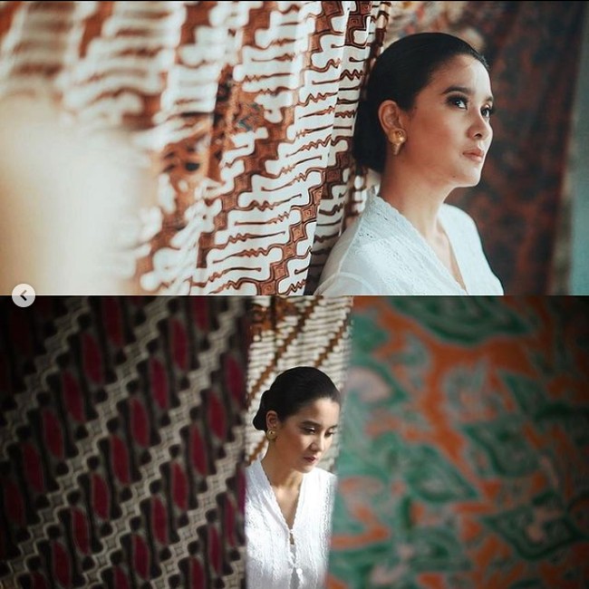 Marcella Zalianty mengunggah sederet penampilannya berkebaya di Hari Kartini. Marcella memakai kebaya kartini dari Ghea Panggabean. Dia juga menuliskan kutipan RA Kartini. Habis Gelap terbitlah Terang, tulisnya. Foto: Instagram