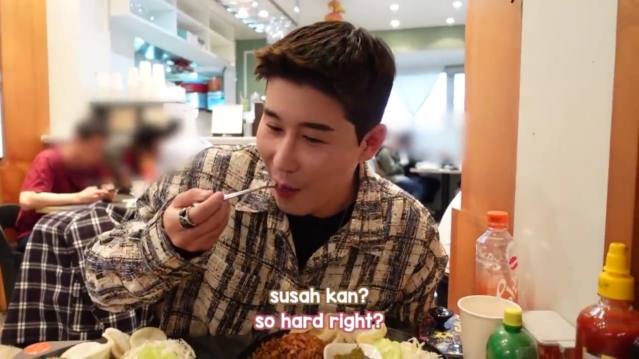 Hair Stylist 'Mamamoo' Coba Nasi Goreng dan Iga Bakar, Ini Komentarnya