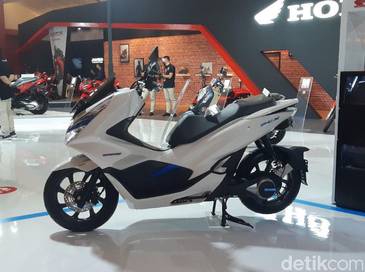 Bye-bye Honda PCX Hybrid!