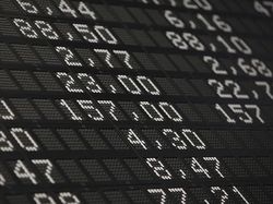 Bagaimana Penyelesaian Sengketa Perjanjian Nominee Saham WNA-WNI?