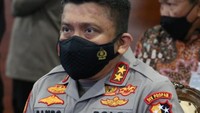 Irjen Ferdy Sambo berada di TKP pembunuhan Brigadir J. Sambo yang memerintahkan Bharada Eliezer (Bharada E) menembak Brigadir Yoshua (Brigadir J). (Foto: dok Div Propam Polri)