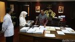 Mengintip Ruang Kerja Wakil Ketua MPR Fadel Muhammad