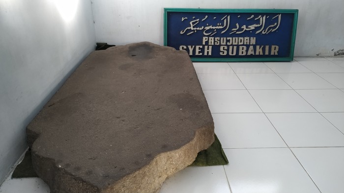 Menengok Petilasan Syekh Subakir, Ulama Sebelum Wali Songo yang Diziarahi Semua Agama