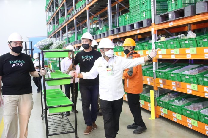 Menteri Pertanian Syahrul Yasin Limpo meresmikan National Fulfillment Center (NFC) milik TaniHub.