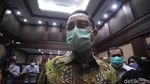 Momen Eks Mensos Juliari Batubara Didakwa Terima Suap Bansos