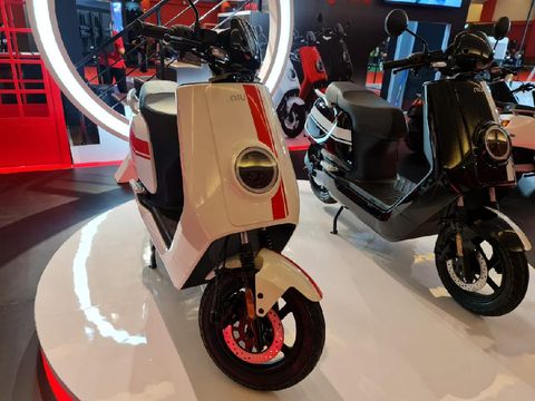 Motor listrik Niu di IIMS 2021.