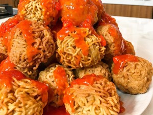Masak Masak : Resep Bola-bola Mie Isi yang Renyah Gurih