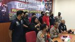 Penampakan Rio Reifan Pakai Baju Tahanan karena Narkoba