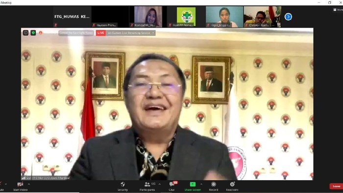 Staf Ahli Menpora Bidang Inovasi Kepemudaan dan Keolahragaan Jonni Mardizal