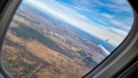Tur tersebut dioperasikan oleh Ukraine International Airlines. Penerbangannya akan berlangsung pada 25 April. Di mana tanggal sebelumnya Reaktor No, 4 Chernobyl meledak pada tahun 1986.