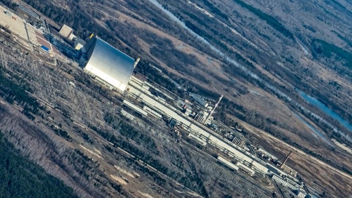 Terbang di atas Chernobyl Terbang di atas Chernobyl