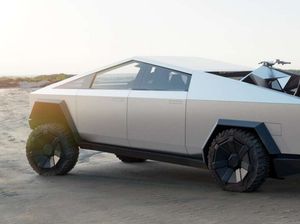 Bukan Barang Gaib! Akhirnya Tesla Cybertruck Resmi Diproduksi