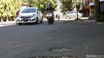 Awas! Jalan Gatsu Bandung Rusak dan Bahayakan Pengendara