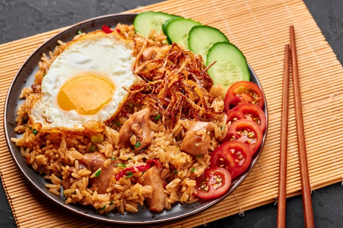 5 Makanan dari Indonesia dan Malaysia yang Terkenal Enak