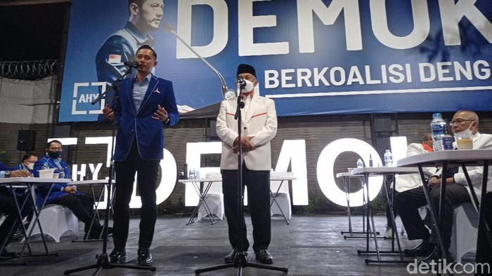 AHY terima kunjungan Presiden PKS, Ahmad Syaikhu di Kantor DPP Demokrat