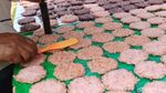 Kudapan Rengginang Masih Diminati