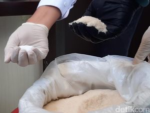 Polisi Amankan 35 Ton Gula Pasir Oplosan di Banyumas