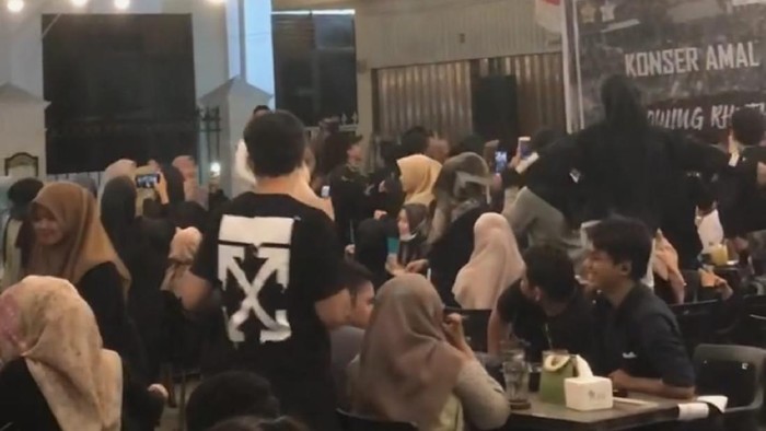 Kafe di Banda Aceh Disegel.