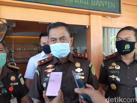 Kepala Kejati Banten Asep Nana Mulyana