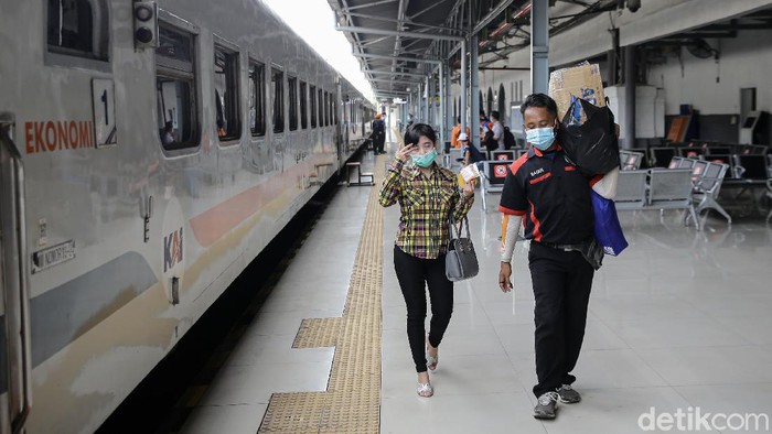 Pemerintah telah melarang mudik pada 6-17 Mei 2021. Kini, aturan perjalanan sebelum dan sesudah larangan mudik pun diperketat.