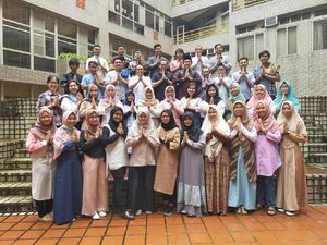 Kisah Puasa Mahasiswa RI di Taiwan: Tarawih Berjamaah di Gedung Kuliah