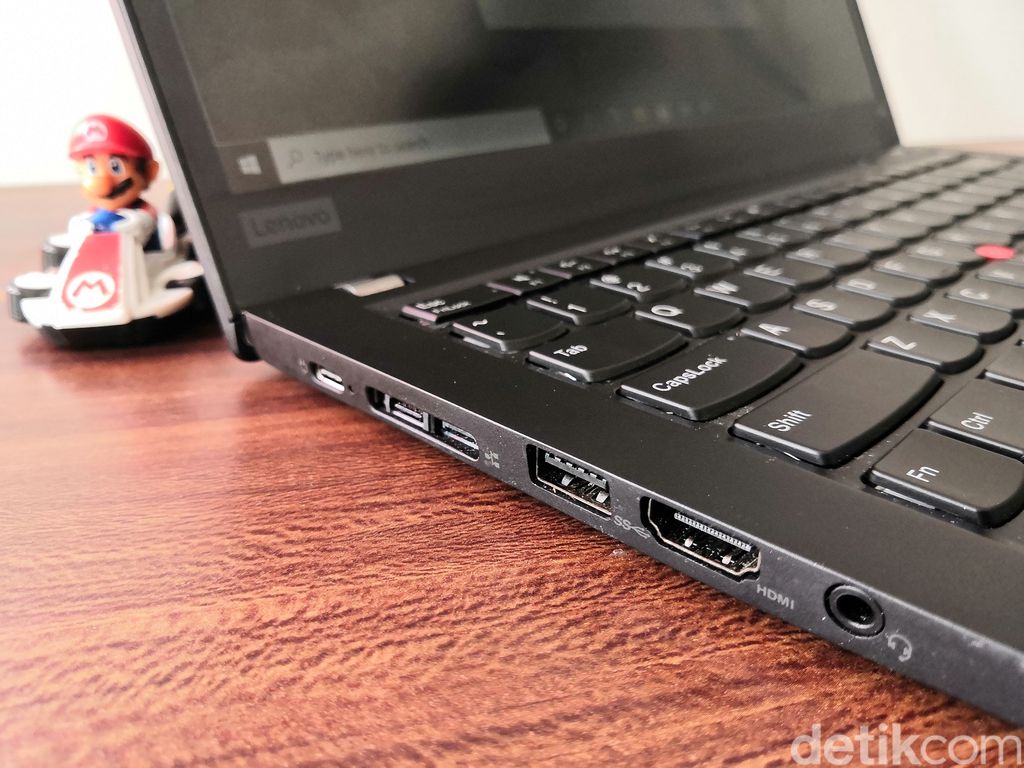 ThinkPad T14s Gen 1 AMD Ryzen Pro 4750U Ringan dan Kencang