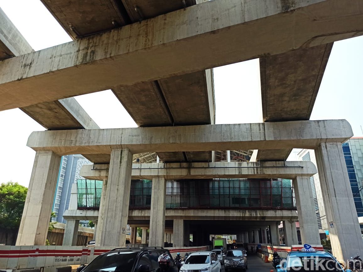 LRT Cibubur-Cawang