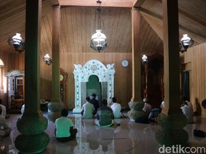 Konon Sunan Muria Pernah Membakar Masjid Lho, Bagaimana Ceritanya?