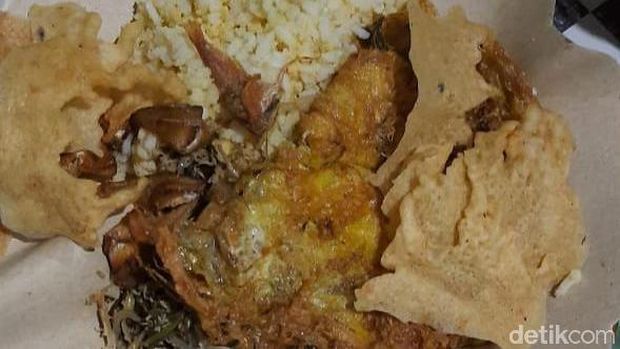 Nikmatnya Nasi Jagung Urap-urap Racikan Mak Yah untuk Buka Puasa