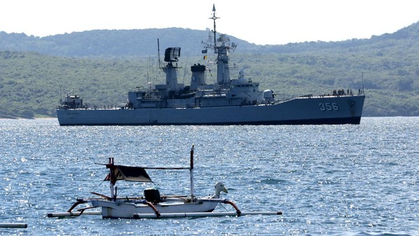 Siaga Operasi Pencarian KRI Nanggala-402