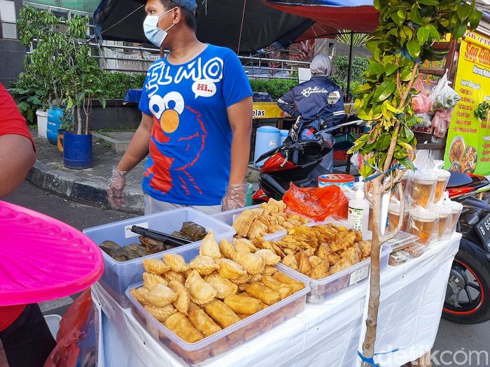 pasar takjil Benhil tetap jadi primadona warga Jakarta.