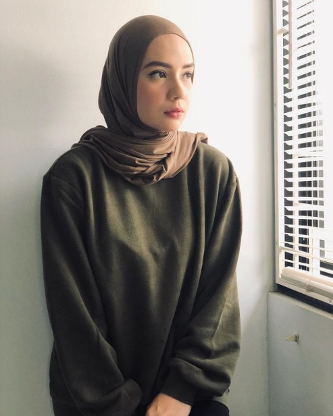 Setelah Ibrahim lahir, Putri Anne memilih fokus mengurus anak. Dia berhenti main sinetron dan FTV. Sinetron yang terakhir dibintanginya adalah Tukang Ojek Pengkolan.Foto: Dok. Instagram @ putriannesaloka