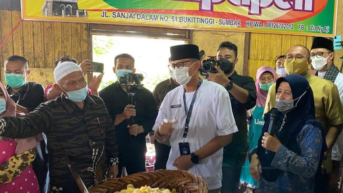 Sandiaga Uno mengunjungi Sumatera Barat/Jeka Kampai detikcom