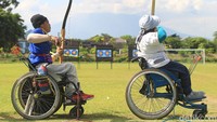 Meskipun bulan puasa mereka tetap latihan tiga kali dalam seminggu.   