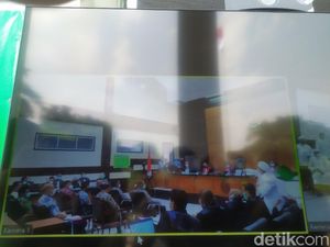 Habib Rizieq: Saya Kena COVID-19 dari Bandara Soetta, Bukan di Maulid