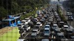 Masih Pademi, Jalan Tol Jakarta-Bogor Sudah Macet Lagi