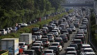 Kenaikan tarif tol di masa pandemi ini sempat jadi pertentangan tahun lalu lantaran dianggap bertentangan dengan program pemulihan ekonomi.