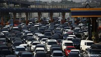 Tahun ini ada sekitar 29 ruas tol yang tarifnya bakal naik. Untuk waktu dan besaran penyesuaian tarifnya masih menunggu surat persetujuan dari Menteri PUPR Basuki Hadimuljono.
