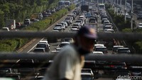 Sebagaimana diketahui, berdasarkan aturan yang sudah ditetapkan pemerintah, setiap dua tahun sekali pasti akan diadakan evaluasi dan penyesuaian tarif tol mengikuti pengaruh laju inflasi.