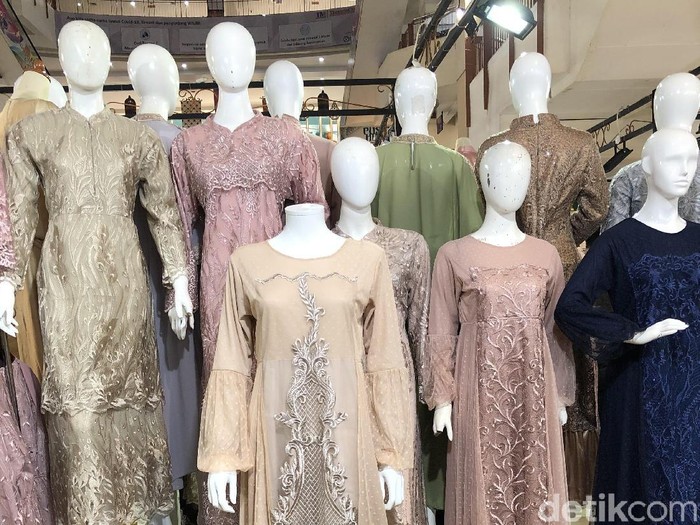 tren baju lebaran Koleksi long dress dari lizah raniid