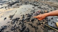 Pihak Pertamina Hulu Energi Offshore North West Java (PHE ONWJ) mengakui adanya kebocoran pipa, terjadi di sekitar area BZZA atau sekitar 15 mil dari bibir pantai Karawang. Kebocoran ini sudah terjadi sejak tanggal 15 April 2021 sore hari.