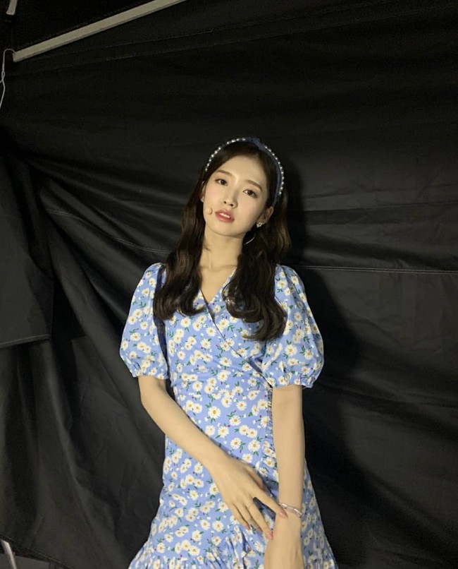 “Target pembeli adalah 100% wanita, jadi kenapa mereka kesal,” “Kami tak perlu foto dia memakainya… Mengapa mereka yang tidak memakai (pakaian dalam) marah,” dukung sejumlah netizen Korea. Foto: dok. Instagram ye._.vely618