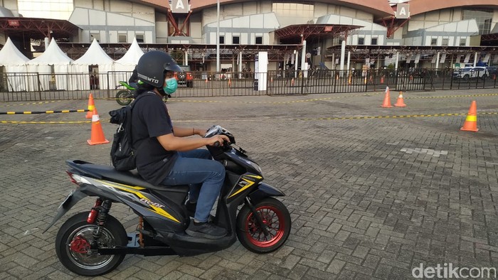 Honda BeAT dikonversi jadi motor listrik