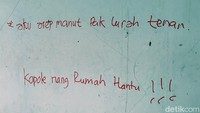 Buktinya tahun lalu enam pemudik membandel yang sempat dikarantina di rumah tersebut mengaku kapok karena kerap dihantui mimpi buruk semenjak menghuni rumah tersebut.